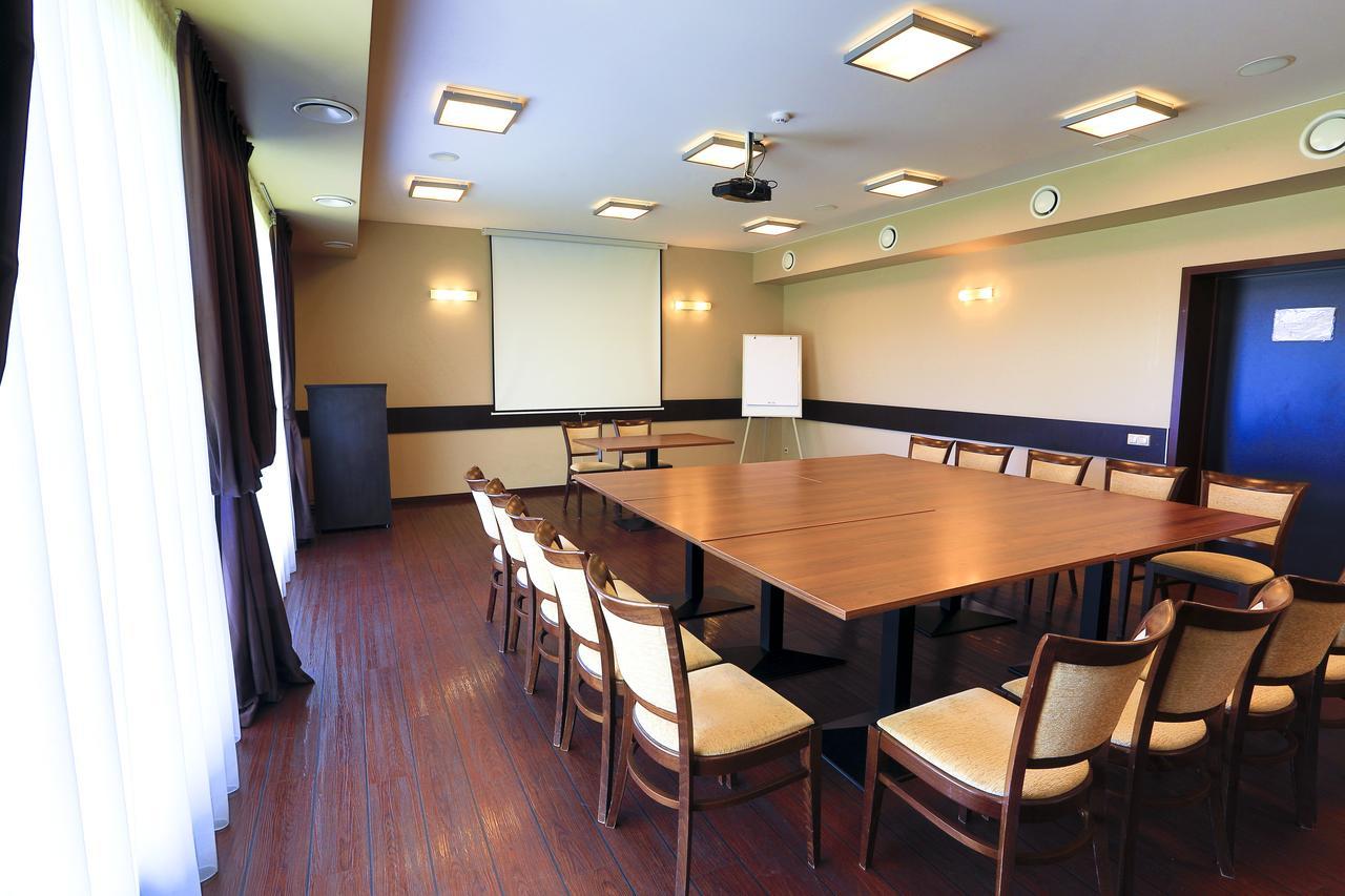 Hotel Siauliu Krasto Medziotoju Uzeiga Šiauliai Esterno foto