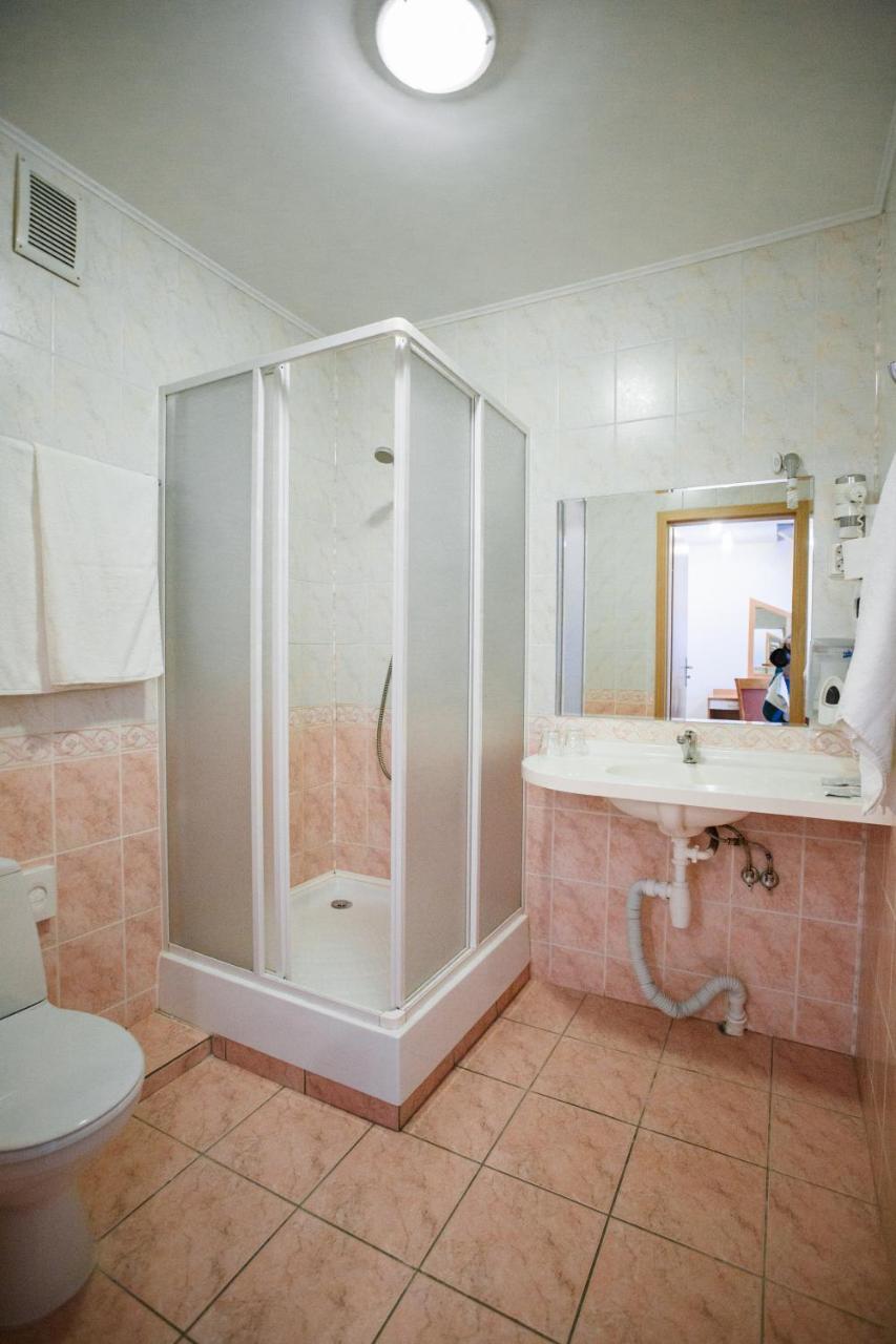 Hotel Siauliu Krasto Medziotoju Uzeiga Šiauliai Camera foto